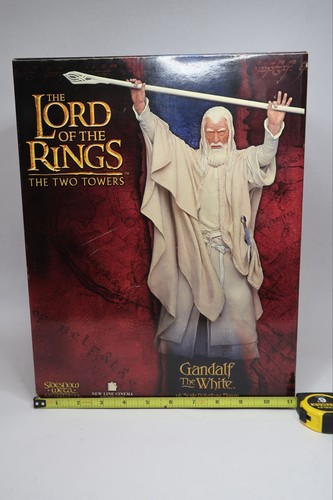 Sideshow Weta LOTR Two Towers Gandalf The White 1/6 Statue #2512/3000 w/Box A32