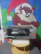 1/18 DeLorean  !/ Sunstar  New In Package