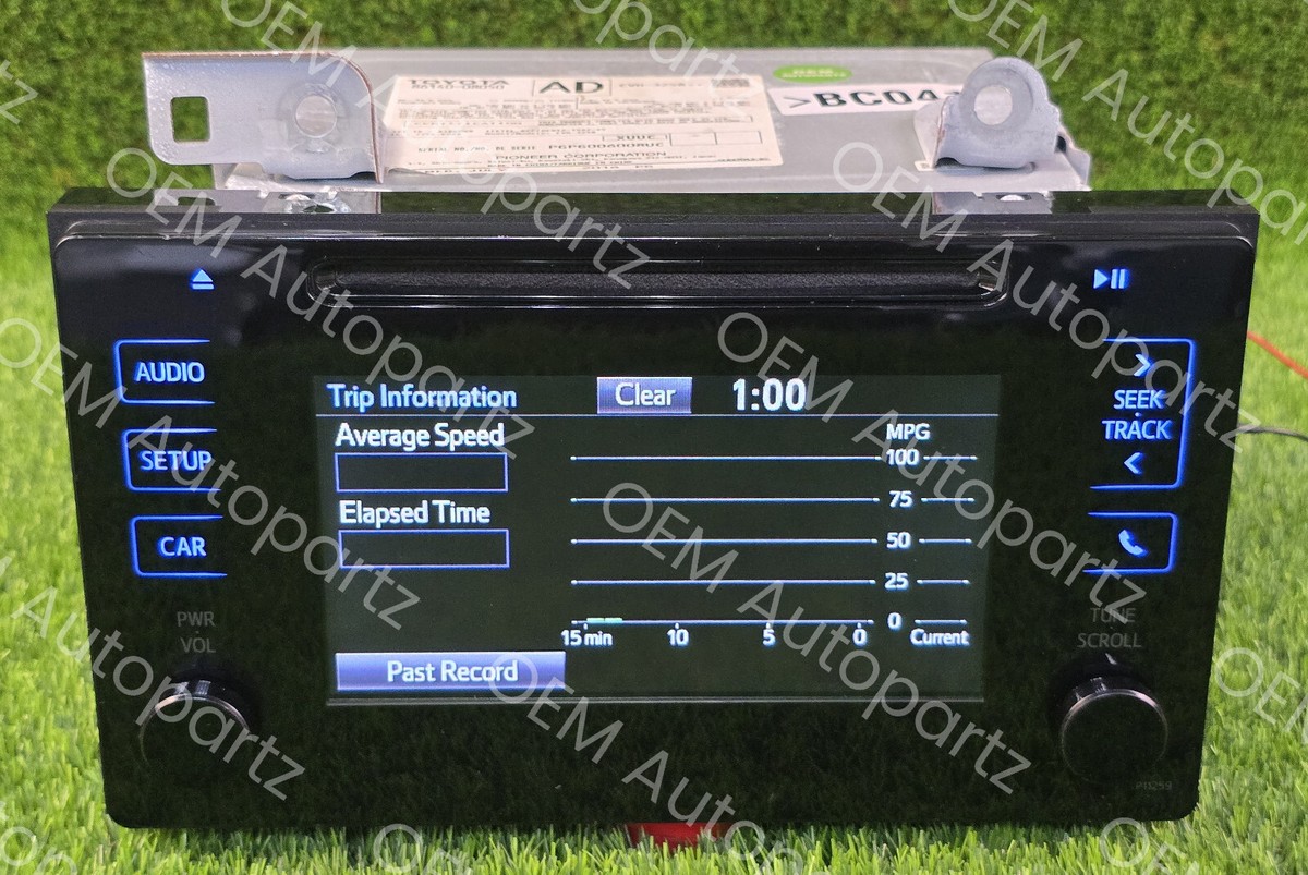 Toyota Sienna 2017 Radio Receiver with Display 86140-08050 Oem