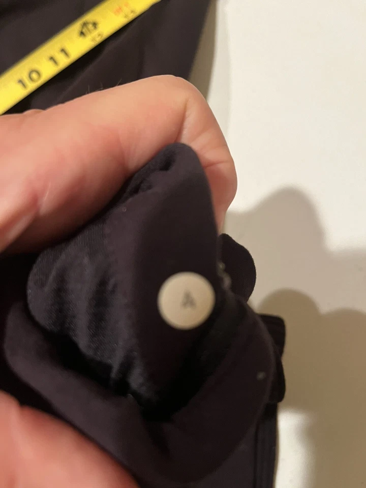 Usada en Excelente Condición Lululemon Think Fast Sudadera con Capucha Top Rayas Paralelas Negra Blanca Talla 4 Difícil de Encontrar Foto 2 de 4