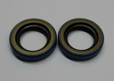 1 1/2 - 2 1/2 HP International LA LB Crank & Cam Seal Set Gas Engine Motor  