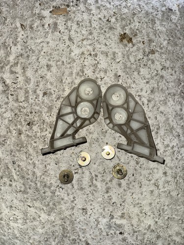 BMW E46 Halter Stoßstange vorne rechts 7030620 Original Aufnahme Stossfänger