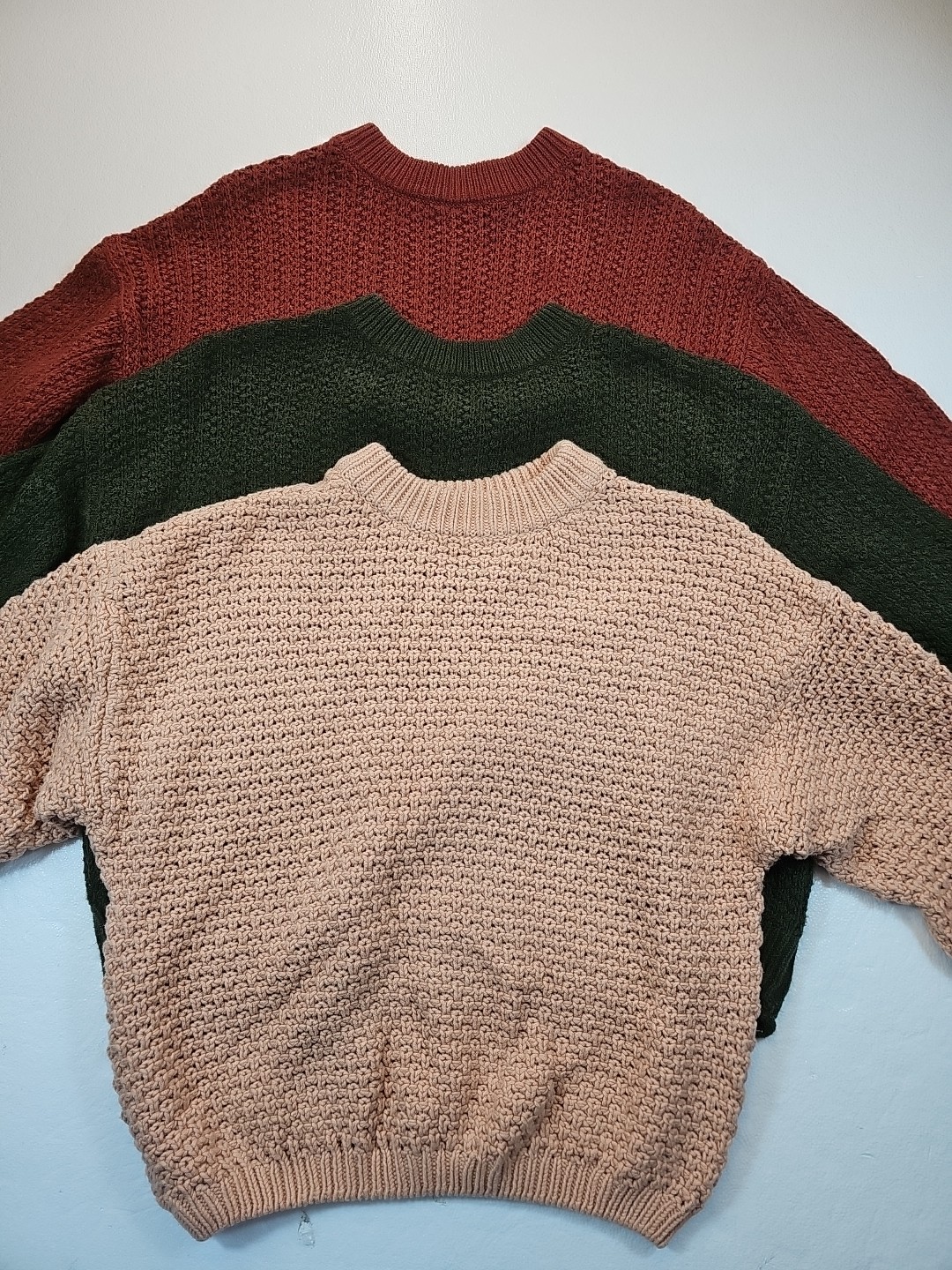 3-Universal Thread Women’s Size Medium Sweaters C… - image 1