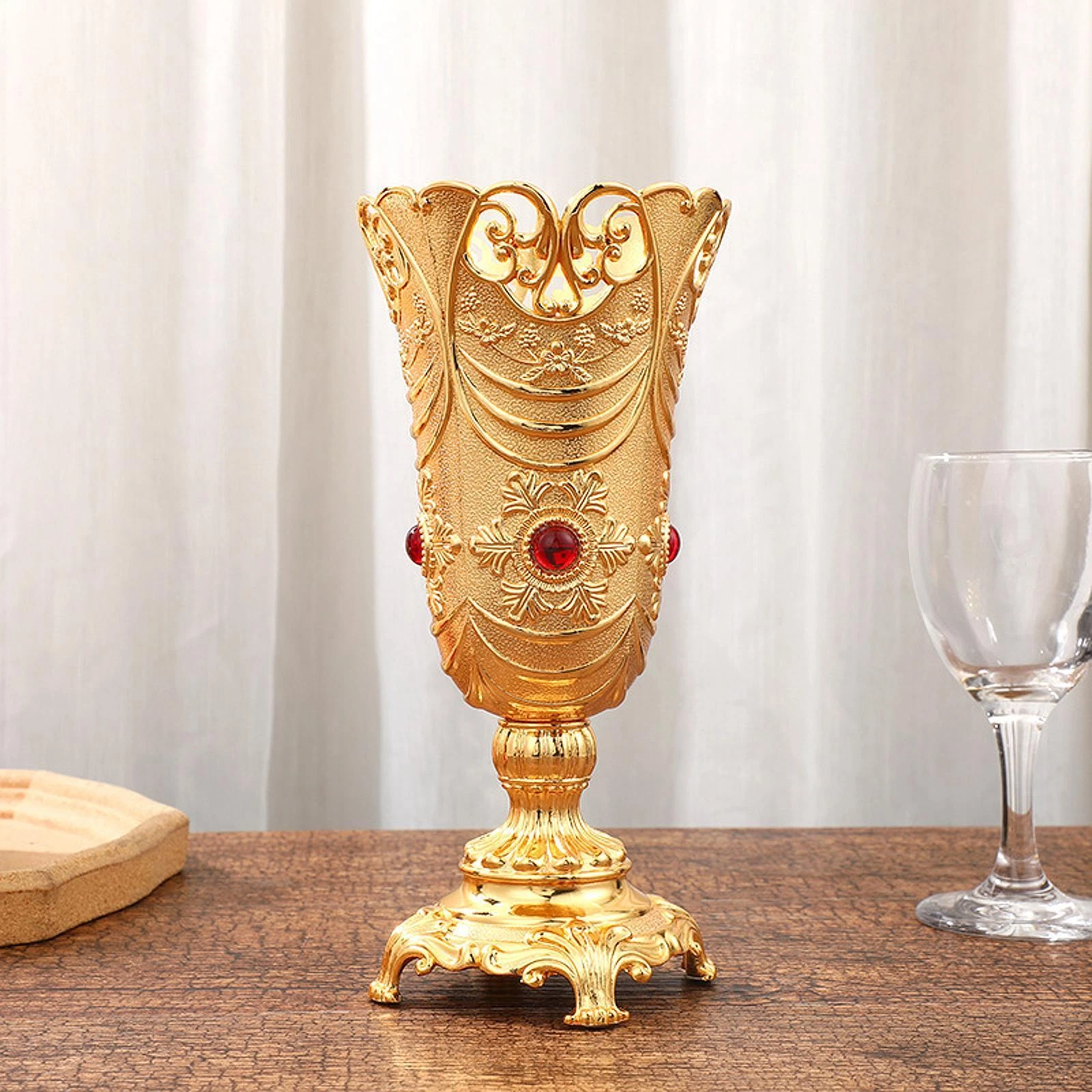Golden Flower Vase Decorative Vase Flowerpot for Fireplace Bookshel Office