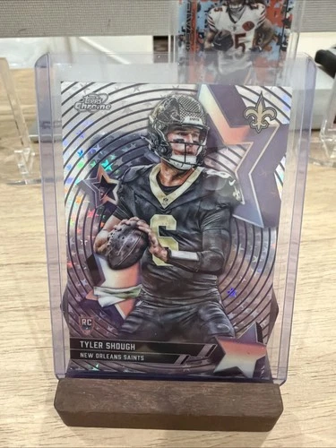 2025 Topps Cosmic Chrome Tyler Shough Base (RAW)