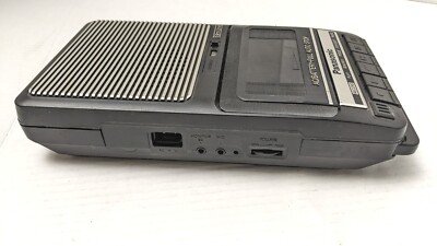 Panasonic RQ-2102 Slim Line Portable Cassette Tape Player