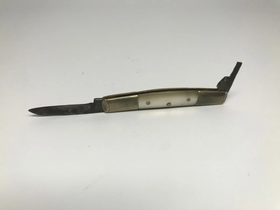 Faca WM Parker Early Pearl cabo lâmina danificada - Imagem 3 de 4