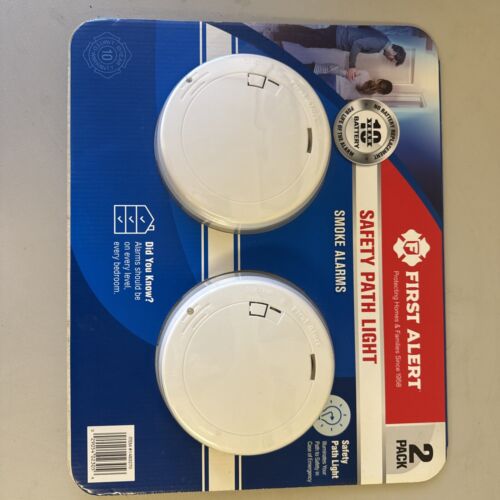 First Alert Photoelectric Smoke Alarm w/Safety Path Light 2PK 10 yr Battery NEW!