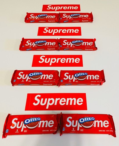 SUPREME x Oreo Cookies - 8 Individual Packs (3 Cookies / Pack)