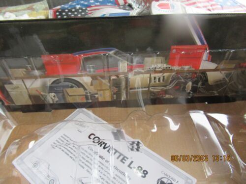 CAROUSEL 1 #4604 CORVETTE L-88 1969 #1 Tony DeLorenzo 1/18 SCALE Serial #1799 - Picture 12 of 15