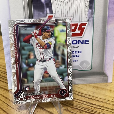 2025 Topps Series 1 #223 Nacho Alvarez Jr Spring Training Foil RC 