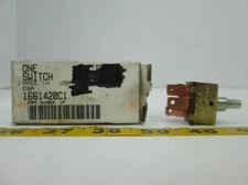 New OEM International Navistar Heater Switch Part No. 1661420C1 Indak