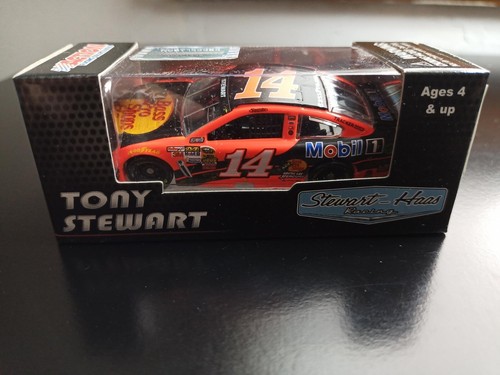 1/64 NASCAR 2014 TONY STEWART BASS PRO SHOPS LIONEL