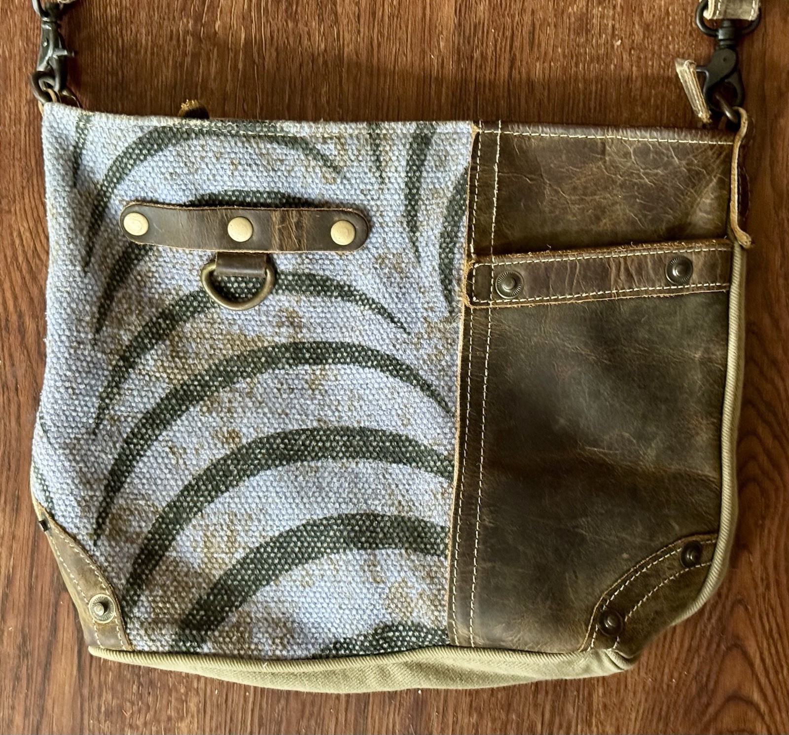 Myra Bag Pristine Need Me Abstract Pattern Canvas… - image 2