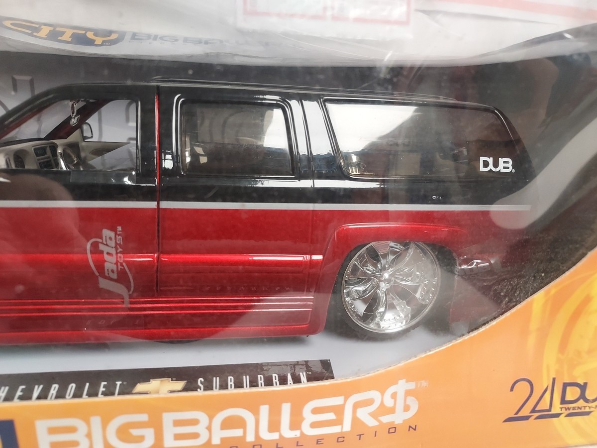 1 18 Diecast Jada BIGBALLERS Dub City Chevrolet Suburban for