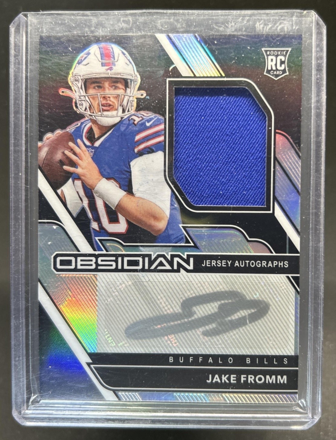 Jake Fromm Panini Obsidian #242 Jersey Autograph