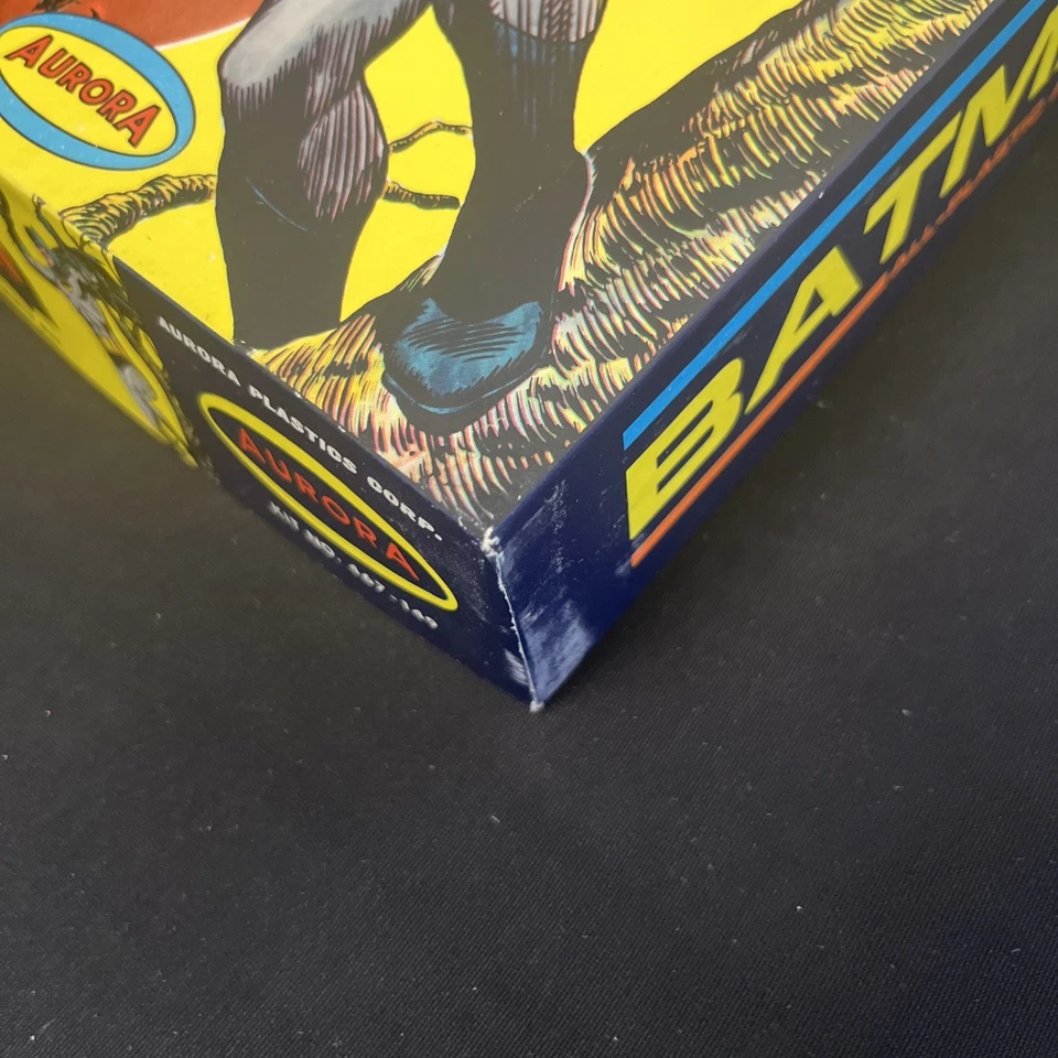 1964 Aurora Batman Complete Model Kit 467-149 - Image 2 of 4