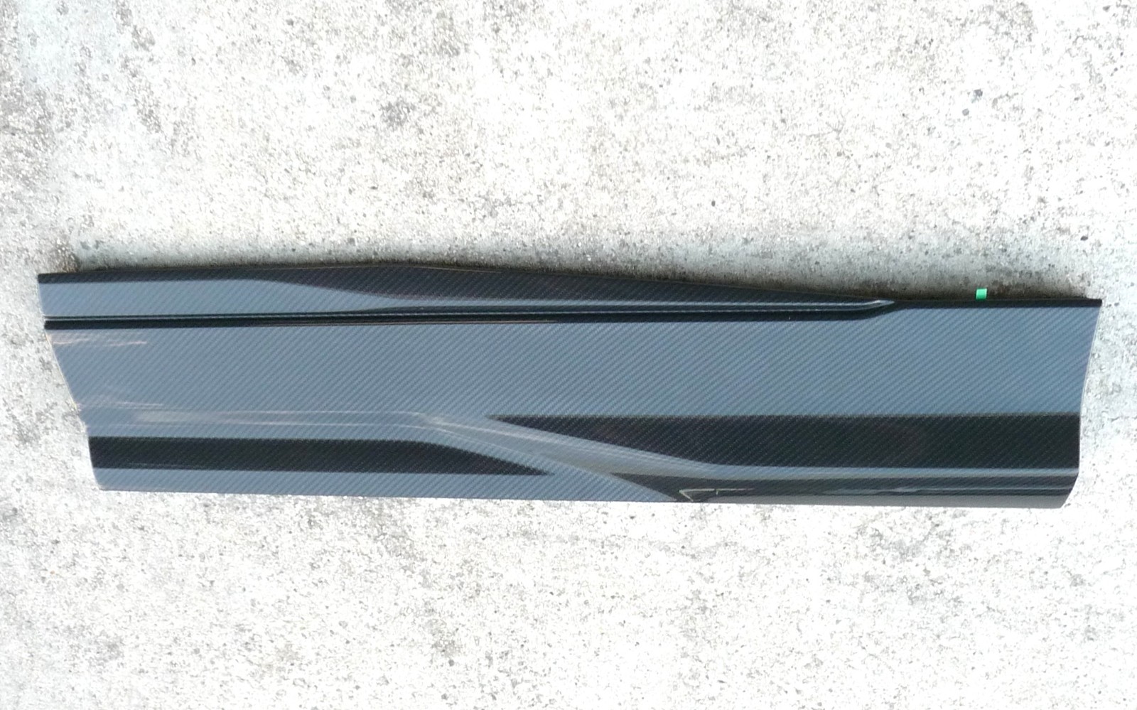 Lamborghini Urus 2019-2024 Rear Left Lower Molding P/N 4ML853969A