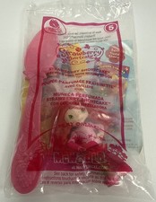 NEW SEALED STRAWBERRY SHORTCAKE 5 WITH SPOON SCENTED DOLL 3 MCDONALD'S 2010