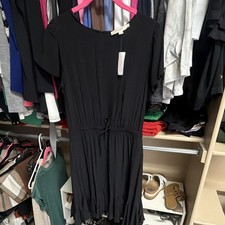 LOFT Black A-Line Dress Short Sleeve Knee Length Round Neck Size S