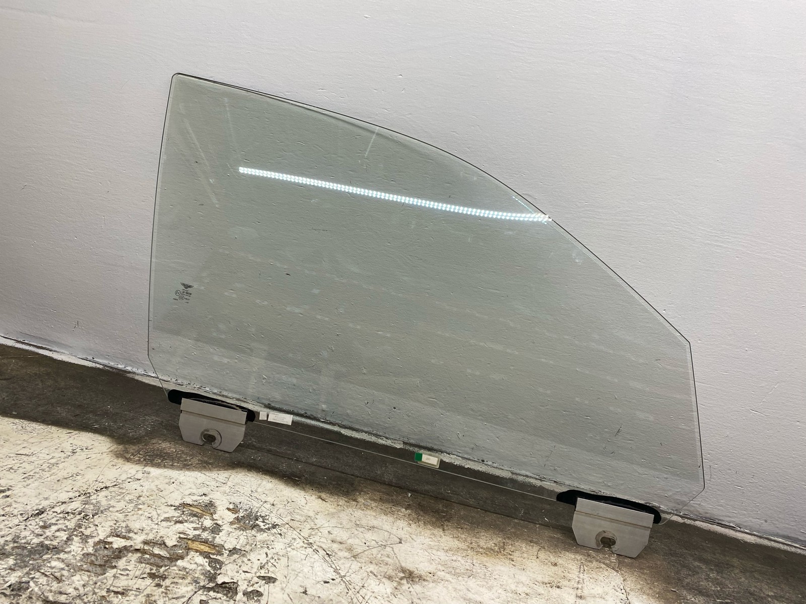 2010-2020 BENTLEY MULSANNE OEM FRONT RIGHT PASSENGER DOOR WINDOW GLASS PANEL