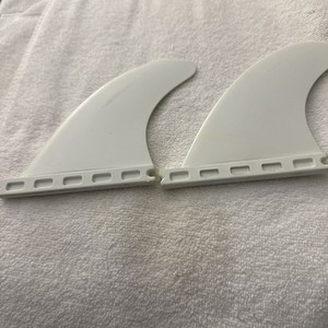 Right and left  Side QD2 400 Futures Fin Check Photos