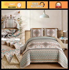 Boho King Size Quilt Set - Aztec Western Beige-Green Bedding, 3-Piece Soft Cover