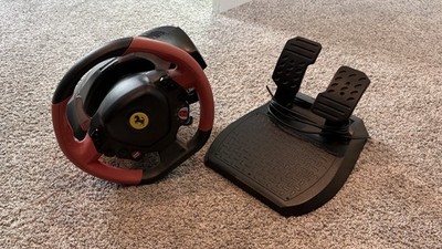Thrustmaster Ferrari 458 Spider Racing Wheel & Pedal Set Xbox One/Series X|S