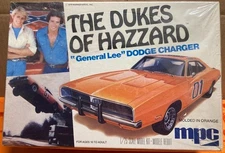 1:24 Dukes of Hazzard "General Lee" Dodge Charger MPC 1979 issue NIOB complete