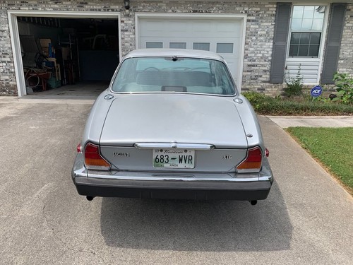 1987 Jaguar XJ6 4.2L , one owner, Viper alarm - Picture 3 of 7