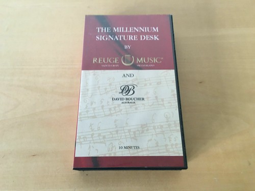 Used IN Shop - VHS Reuge Music The Millennium Signature Desk - Pal 10 Min. Usato