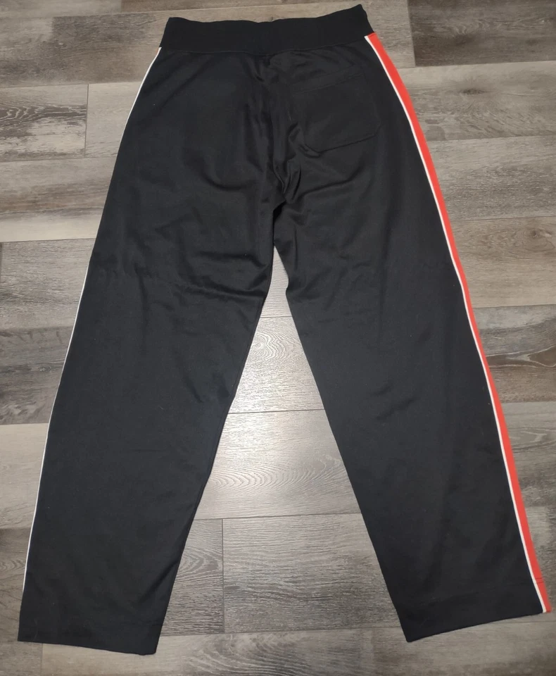 Miami Heat 裤子大号刺绣标志篮球黑色红色 Y2K 47 品牌  — 第 2/4 张图片