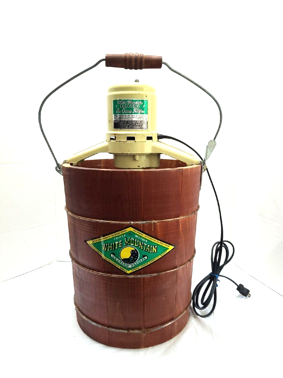 White Mountain Electric Ice Cream Freezer 4 Quart Model 692 eBay