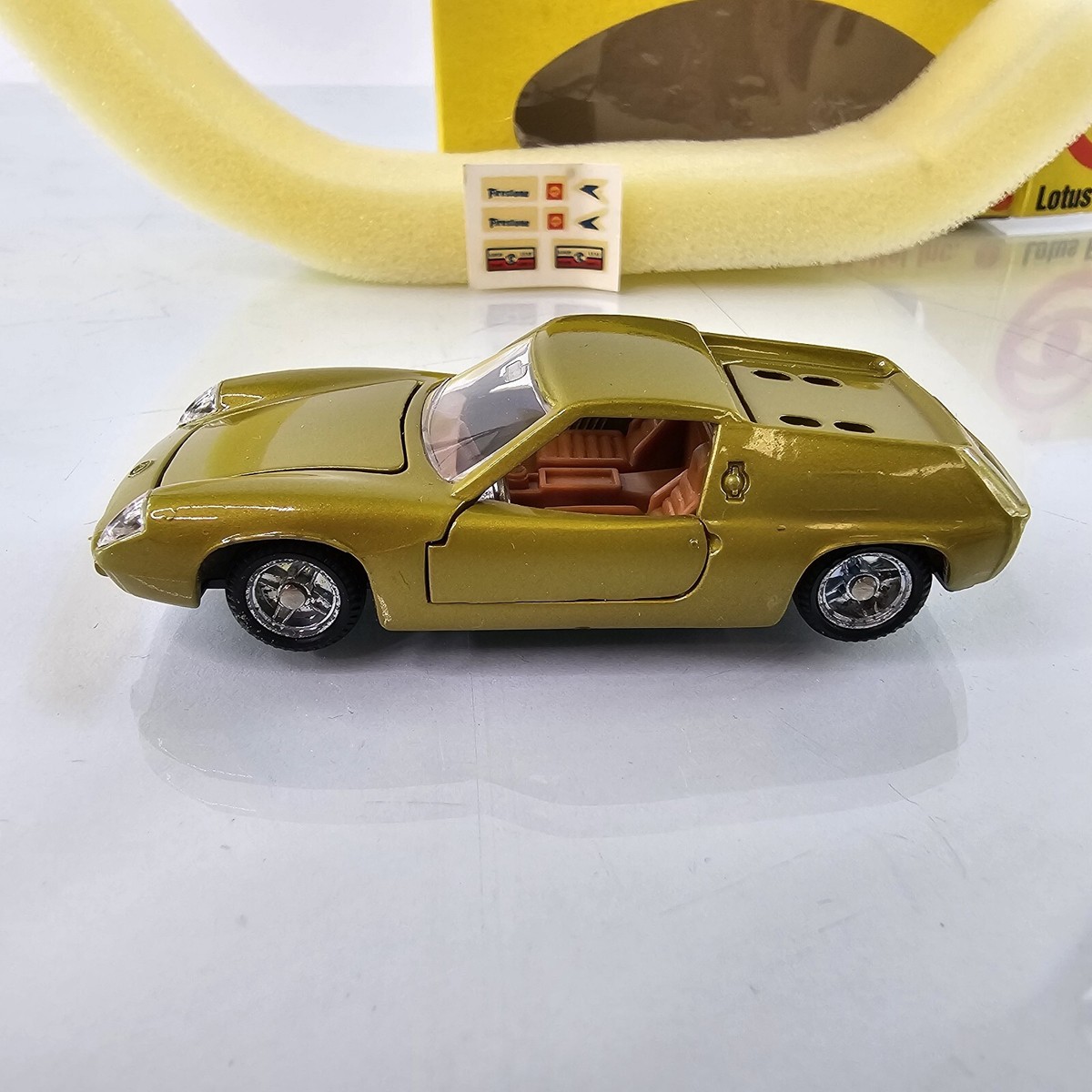 ミニカー MEBETOYS A-38 LOTUS EUROPA Mebetoys LOTUS EUROPA A39 Gold Diecast 1/43 Vintage Mattel