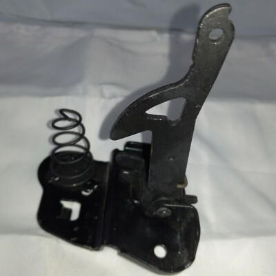 1298800064 MERCEDES 1990-2002  500 HOOD LATCH LOCK RELEASE MECHANISM 