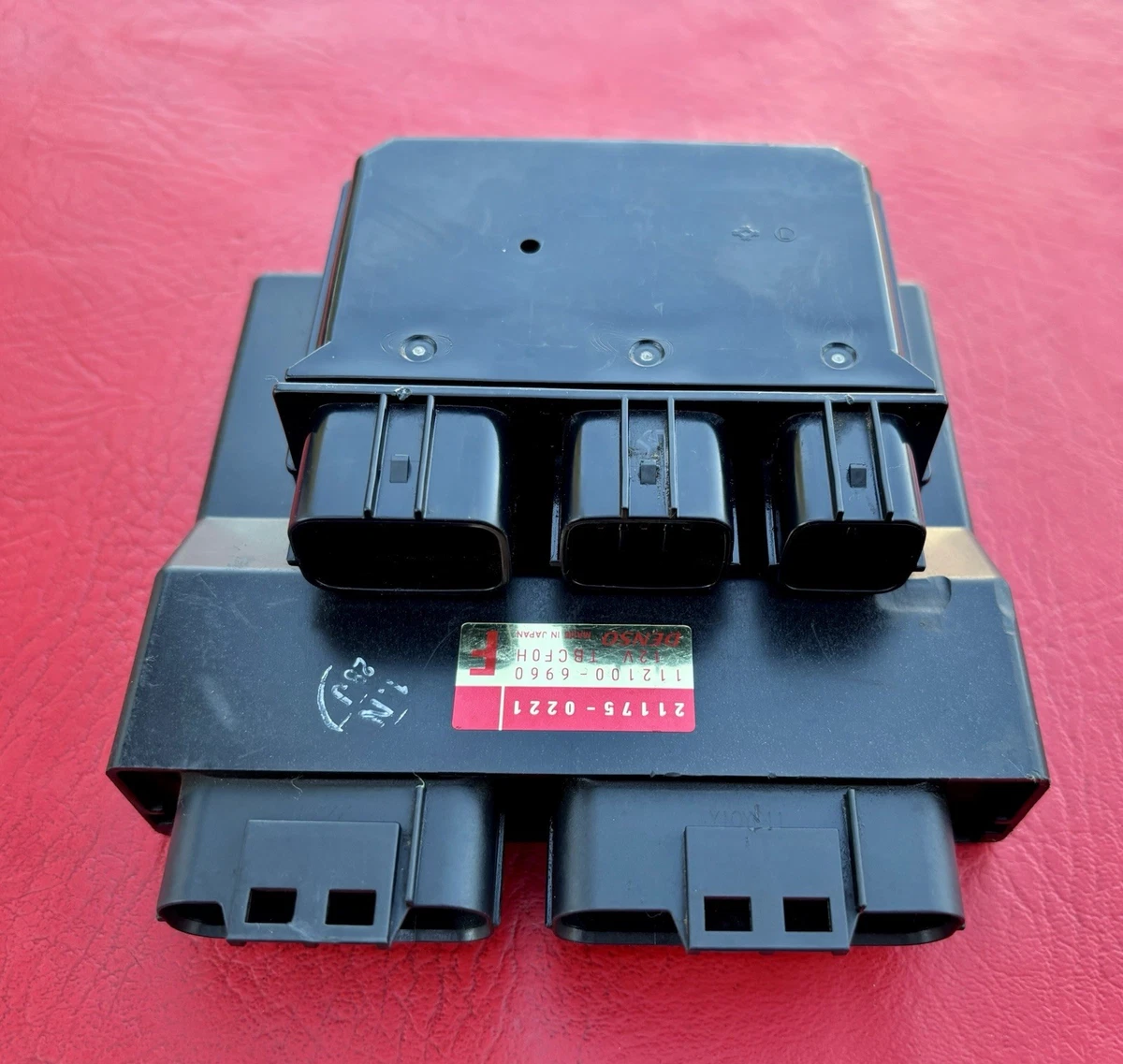 Preços baixos em Peças de Motocicleta Kawasaki para 2011 Kawasaki