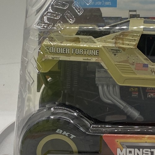 Soldier Fortune Green Monster Truck 1:24 2022 Monster Jam Read Description - Picture 4 of 18