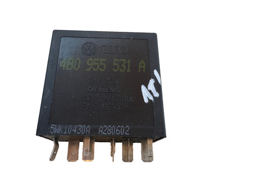 Relais Wischwaschinterval Nr. 377 VW Audi Seat Skoda 4B0955531A