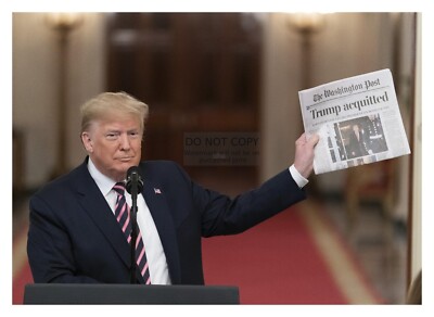 PRESIDENT DONALD TRUMP HOLDING TRUMP ACQUITTED NEWSPAPER 5X7 PHOTO