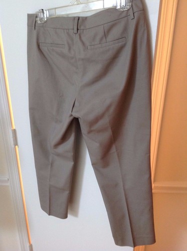 Tahari Tan Capris Women's Size Petite Small - Picture 4 of 9