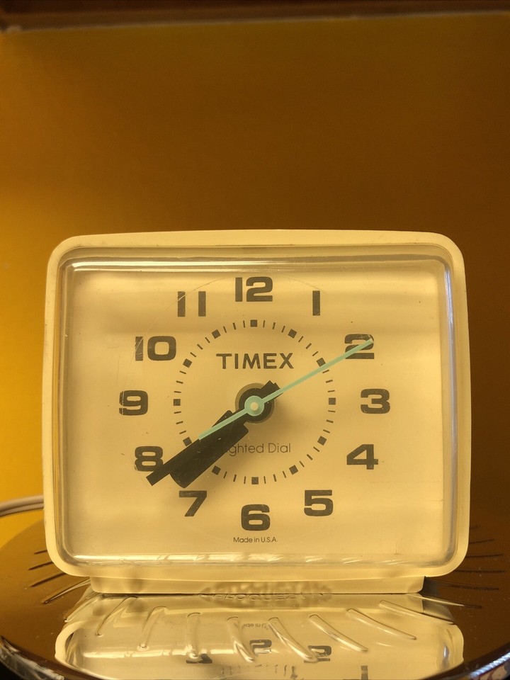 Vintage General Electric Small Electric Alarm Clock Model 7369 Made in