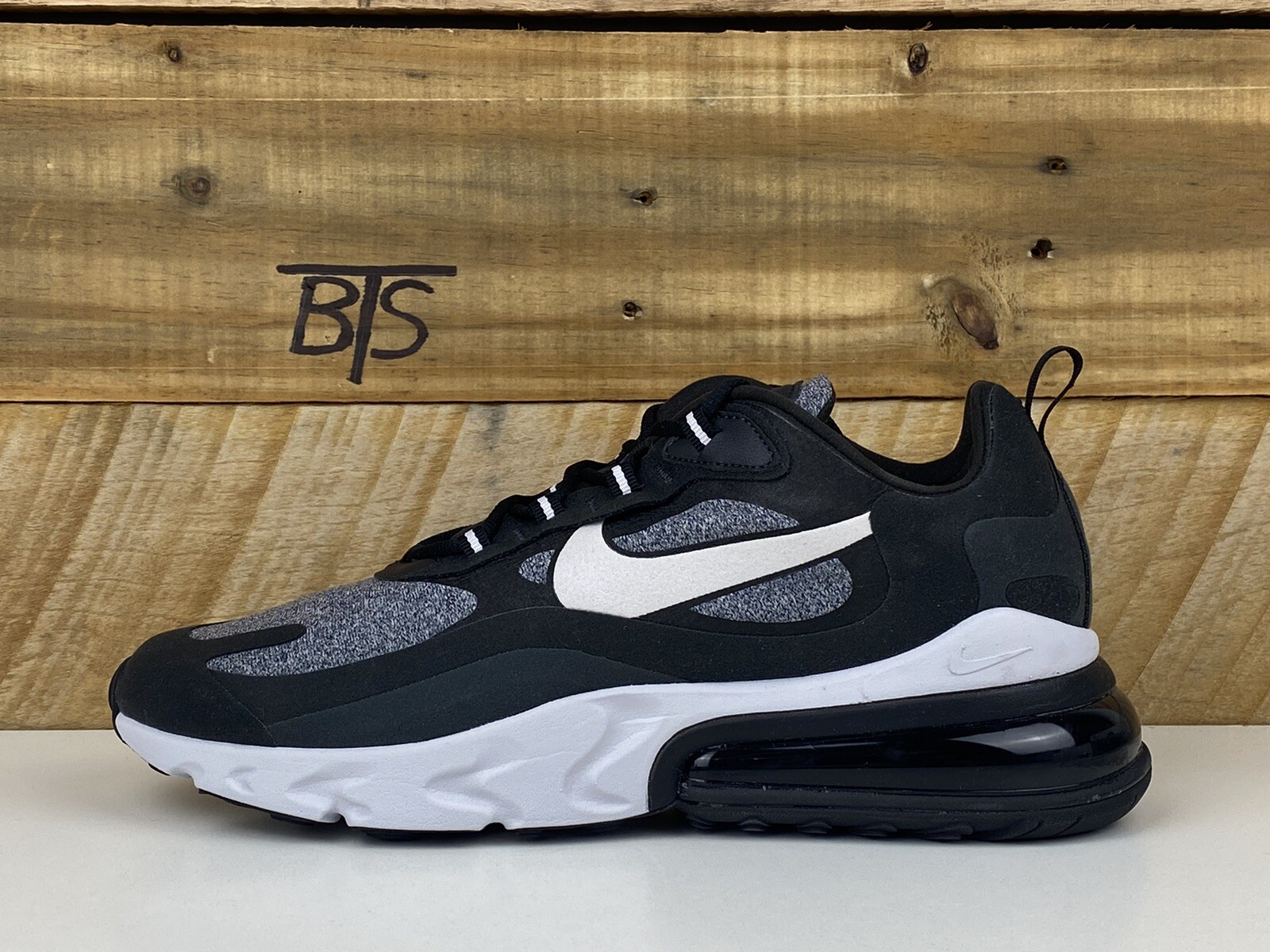Men S Nike Air Max 270 React Size 8 Black White Grey Running Ao4971 001 Ebay