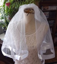 NEW   11 WHITE   TWO TIER WEDDING VEIL   HAIR COMB HEAD PIECE   31" LONG