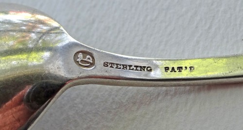 Vintage Sterling Durgin "Fairfax" Sugar Spoon - 5-7/8" - 1910 No Monogram - Picture 5 of 7