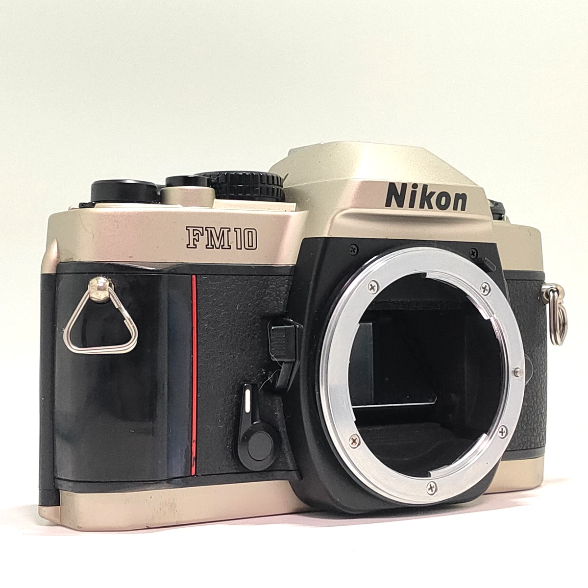 ニコンFM10／Z・ニッコール35-70mmf3.5-4.8【実写確認済整備品】 Amazon.com : Nikon FM10 Digital SLR Camera Kit with Housing and AI