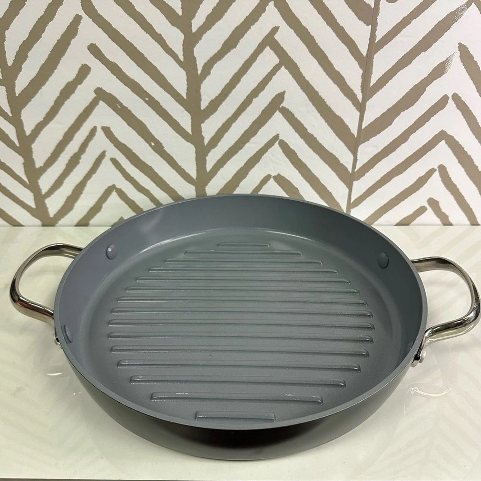 The Green Pan Infinite 8 Ceramic Nonstick 11” Round Grill Pan