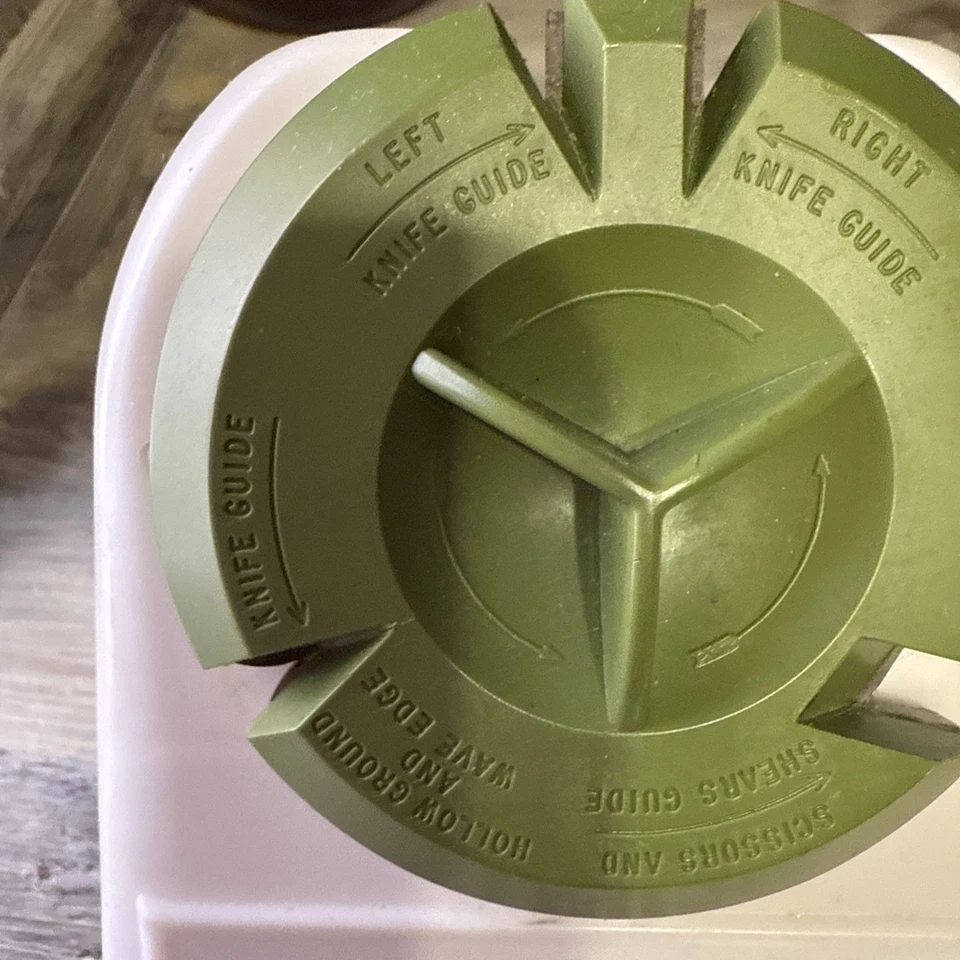 Винтажный DIAL-X точило ножи ножницы лезвия зеленый и белый ретро зеленый - Изображение 2 из 4