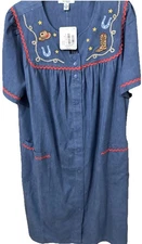 Go Softly Women XL Embroidered Cowgirl Design  Snap Close Denim Patio HouseDress