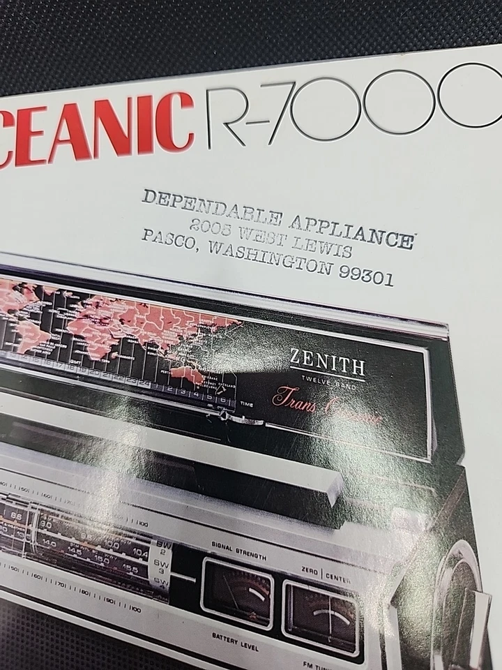 Zenith Trans Oceanic R7000 Brochure 1980 - Image 2 of 3