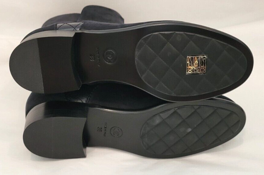 CHANEL Black Calfskin and Suede Quilted Zip Front Boots - 38 (7) image 8